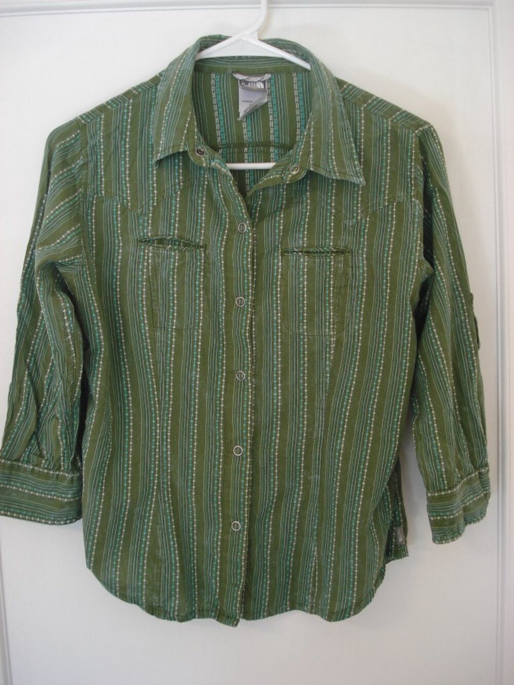 Vintage North Face Snap Front Shirt with 3/4 Sleeves